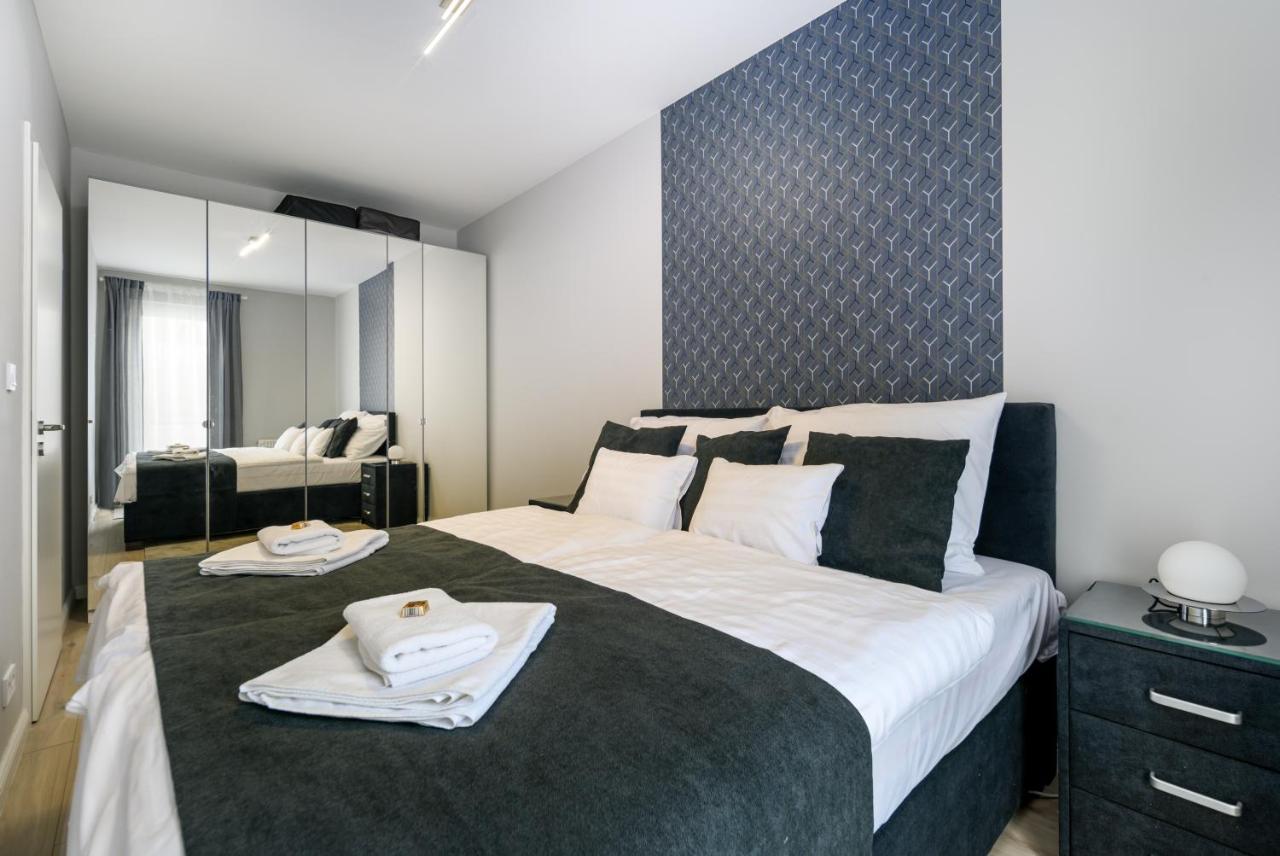 Bence Apartman Budapest Esterno foto