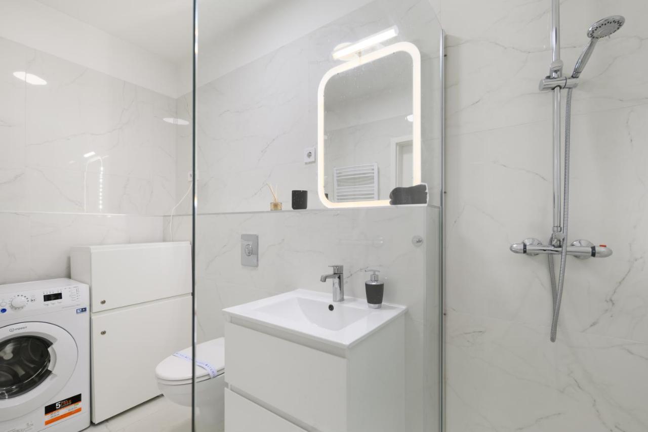 Bence Apartman Budapest Esterno foto