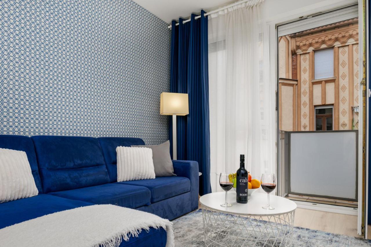 Bence Apartman Budapest Esterno foto